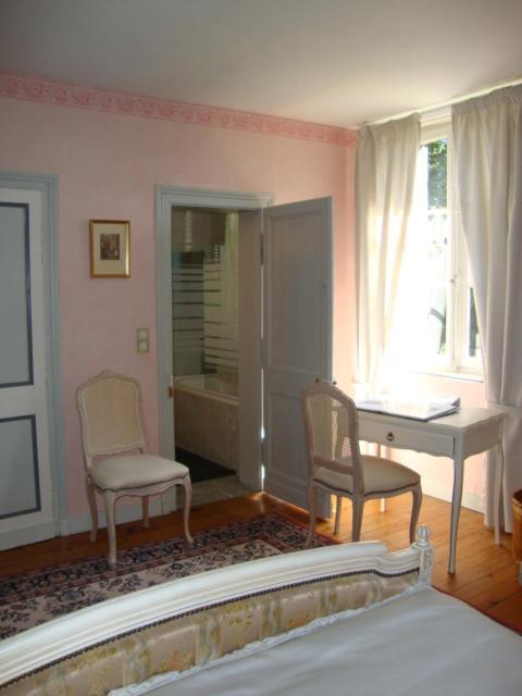 Au Charme Des Pommiers Bed and Breakfast Thiberville Εξωτερικό φωτογραφία