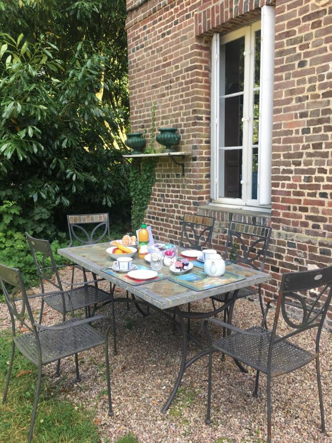 Au Charme Des Pommiers Bed and Breakfast Thiberville Εξωτερικό φωτογραφία
