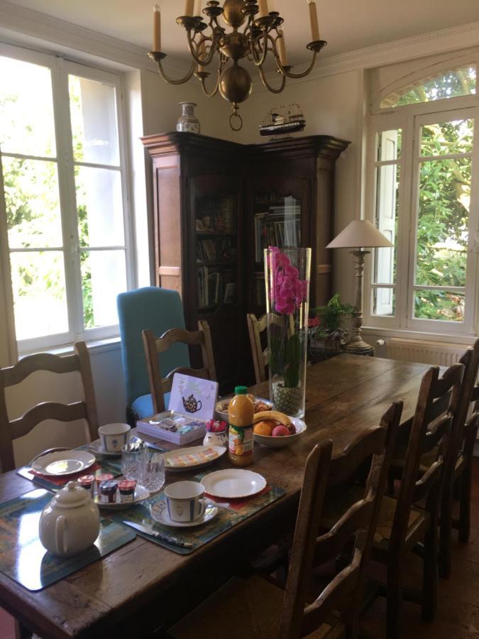 Au Charme Des Pommiers Bed and Breakfast Thiberville Εξωτερικό φωτογραφία