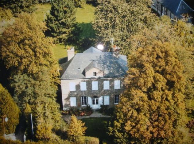 Au Charme Des Pommiers Bed and Breakfast Thiberville Εξωτερικό φωτογραφία